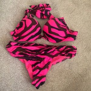 VS bikini